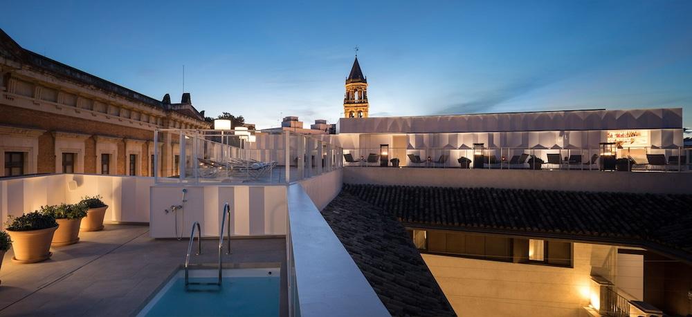 Hotel Posada Del Lucero Seville Exterior photo